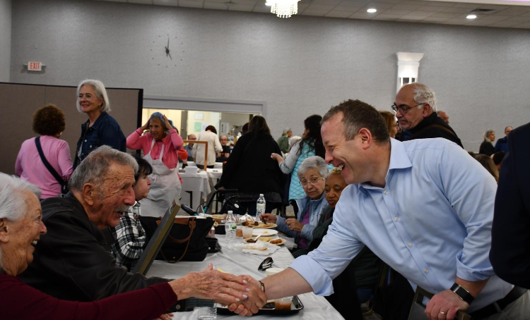 RepJoshG's tweet photo. I had a great afternoon in Fair Lawn at the St. Leon Armenian Church Food Festival!

Thank you to the whole community for welcoming me. The food, music, and artwork were incredible. I'm proud to represent such a vibrant Armenian community in the Fifth District! @StLeonChurch https://t.co/964u59Kxjo
