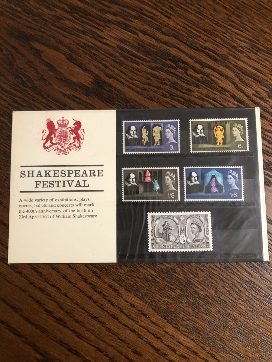 SeivadStamps's tweet photo. 1964 Shakespeare Presentation Stamp pack. #shakespeare #stamppacks #presentationstamppack  #fdc #firstdaycover #firstdaycovers #firstdaycoverstamps #stampcollectors #collectingstamps #royalmail #stampcollections #stamps #benham #benhamcovers #royalmailstamps https://t.co/0MwEwH1MtA