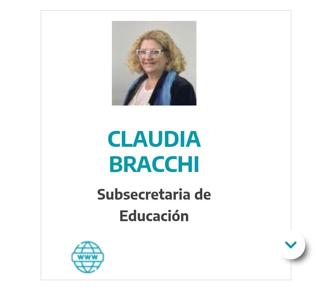 HagovDocente17's tweet photo. Yo sé que a la provincia no le gusta firmar los comunicados y dejar los dedos marcados.
Pero es hora de ponerle nombre y apellido, les presento a la subsecretaría de educación de @Kicillofok 

Ahora @LaFEB también llamo al paro https://t.co/lcchPyYViG