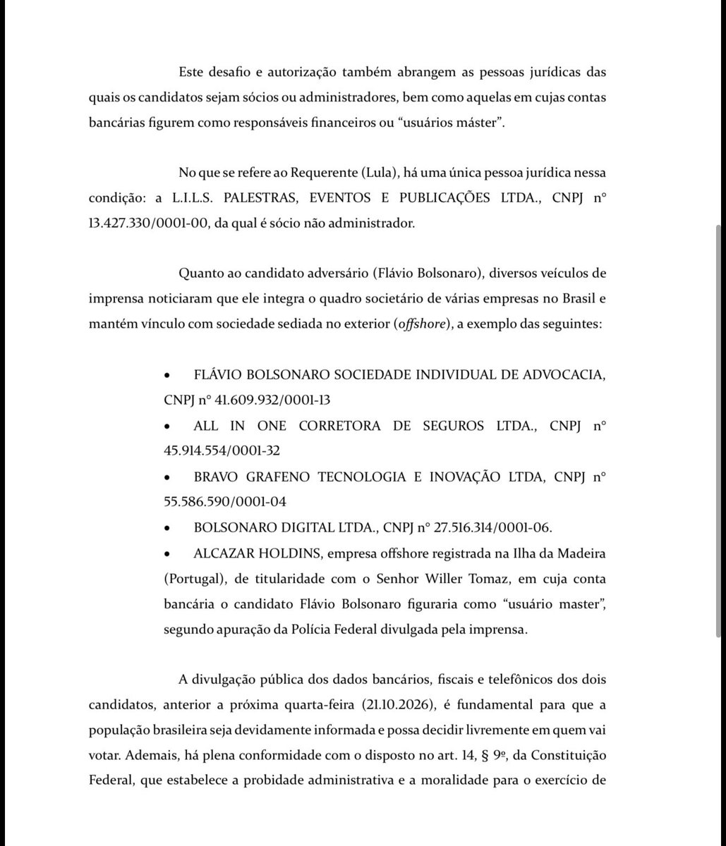 SamPancher's tweet photo. Lula oficializa ao TSE oferecimento para abertura de seu sigilo, da primeira-dama Janja, de Lurian Cordeiro Lula da Silva, Marcos Cláudio Lula da Silva, Fábio Luís Lula da Silva, Sandro Luís Lula da Silva e
Luís Claudio Lula da Silva.

Em troca, petista pede que disponibilizem seus sigilos: Flavio Bolsonaro, sua esposa Fernanda, o ex-presidente Jair Bolsonaro, Rogéria Bolsonaro e os irmãos Carlos, Eduardo e Jair Renan.