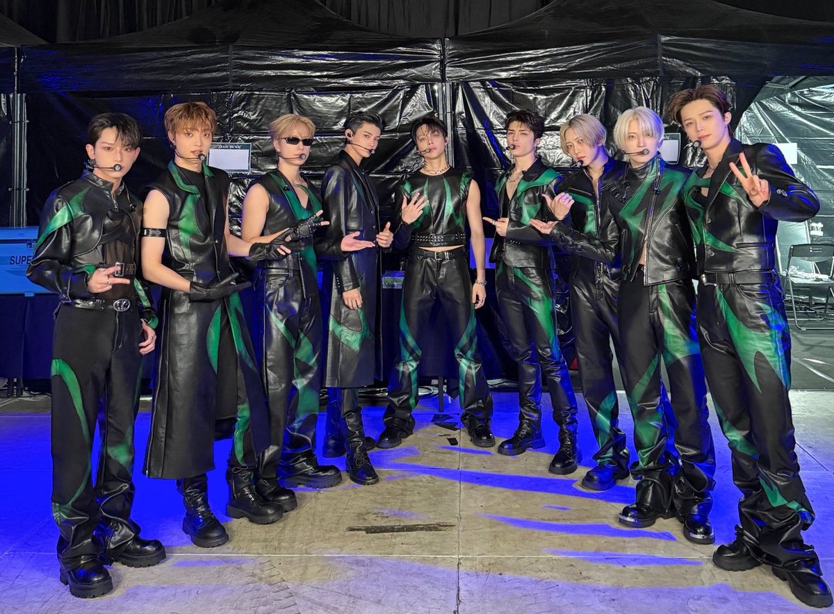 7ojv9's tweet photo. @namuwaki 시원하게 다 박아버리는 남자인 거 개호감 https://t.co/pX7OkLiWjL