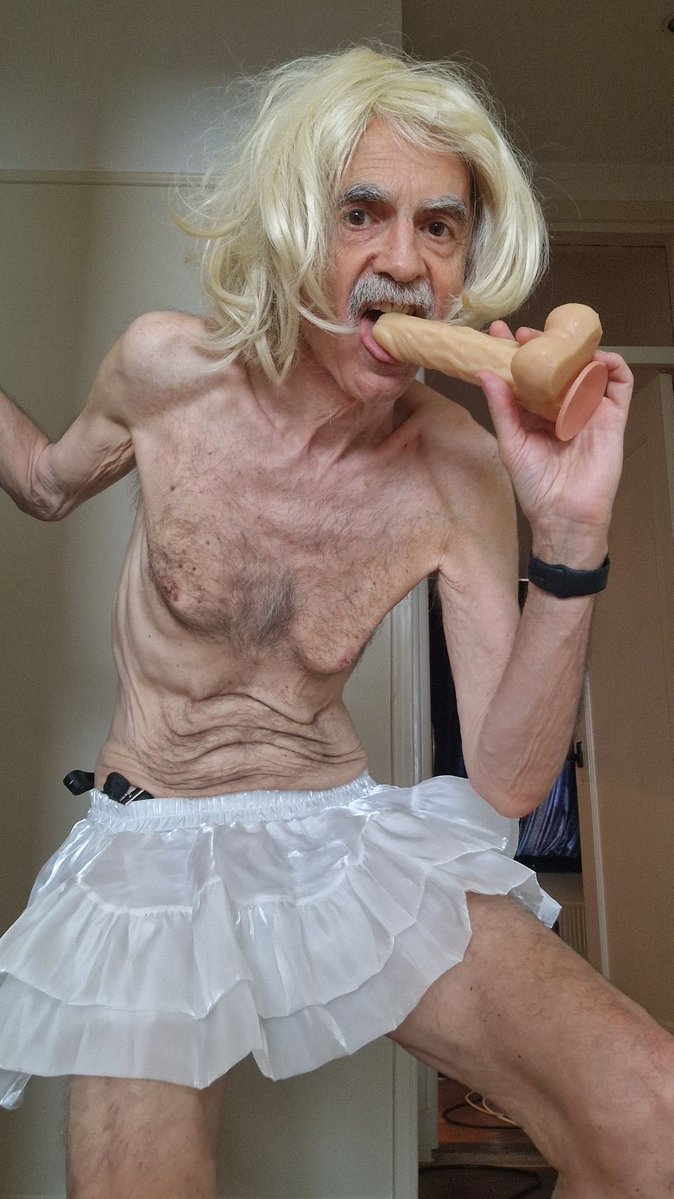 exposurepa's tweet photo. Rules for a sissy

 Denes Tavy

✅Never hide your face
✅V Destroy your masculinity
✅Lock up your clit
✅V Accept being degraded
✅Submit to Alpha
@OldDebtPig  
The more your exposure ruins you the freer you are to live life as the sissy you are! That her wife she 70 years now https://t.co/Sr8371A1mF