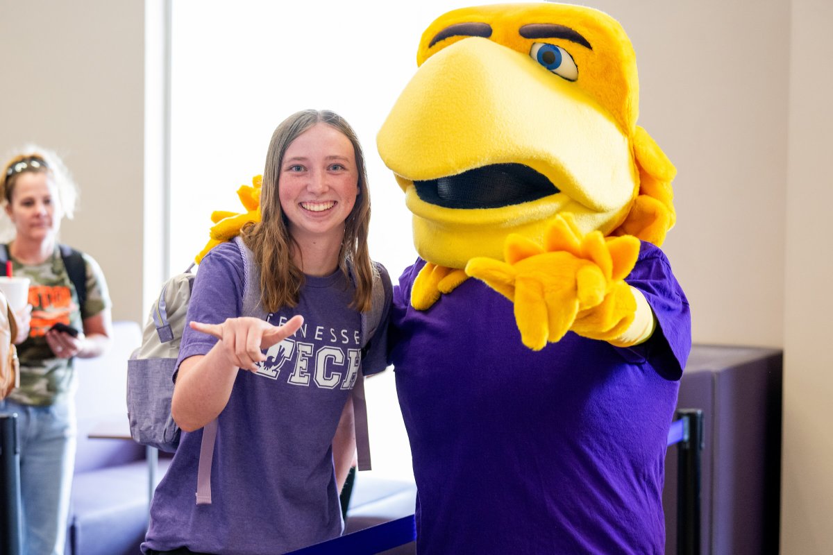 tennesseetech's tweet photo. Tech's Office of Financial Aid will host its annual "Early Bird Tour" on Thursday, Oct. 22 from 5:30 p.m. to 8:30 p.m. in the Roaden University Center's Multipurpose Room to answer common FAFSA questions.

Read more: https://t.co/M98ZUuY2TY https://t.co/k2QrWNCzip