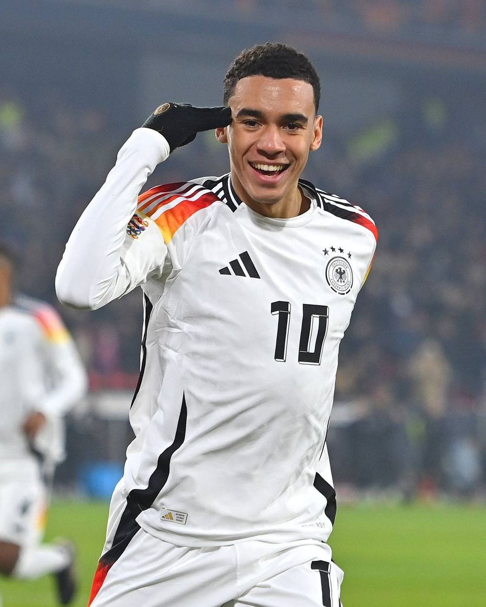 musialajpeg's tweet photo. take me back to euro 2024 jamal musiala https://t.co/5fnln4x403
