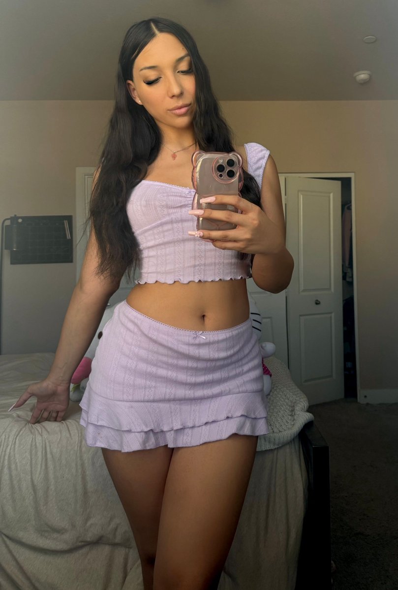 dolleduplexi's tweet photo. your lavender baby https://t.co/ZdBaxF3XTC
