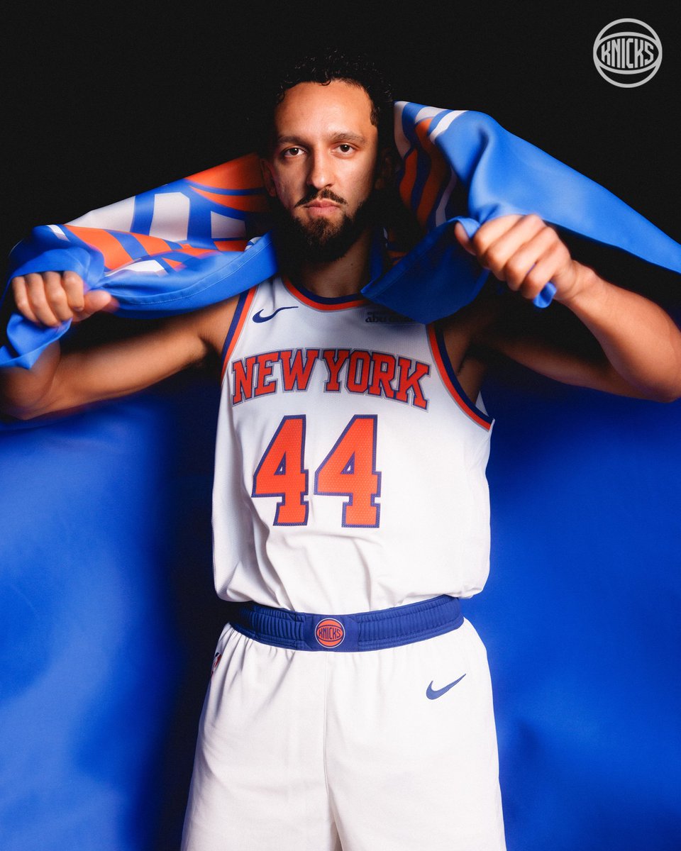 nyknicks tweet picture