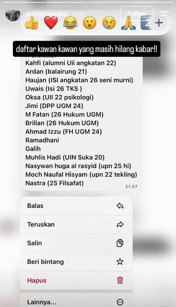itszweedy's tweet photo. Gila, demo di jogja chaos banget sampe katanya ada suara tembakan dan orang orang pada lari larian keluar kantor dprd.

Ada mahasiswa juga yang sampe sekarang masih hilang kabar, dibawah ini listnya 😢 https://t.co/lsgrPGrQb2
