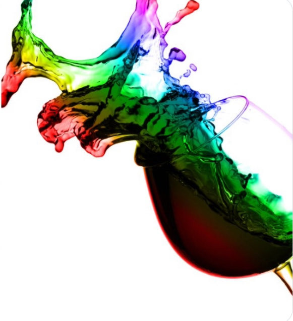 winelovingmom1's tweet photo. Nothing better than a glass of #RedWine …🍷 Except maybe #Women #Yep #ImLesbian 🌈 https://t.co/bxnsjjGMT4