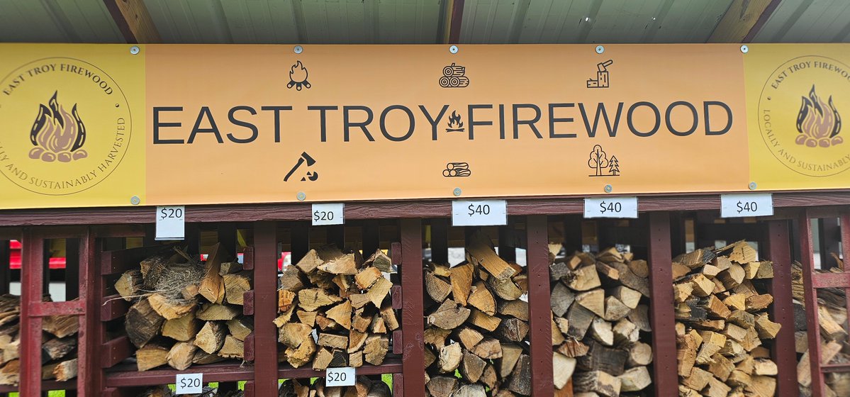 ypgausa's tweet photo. 🔥🪵 **EAST TROY FIREWOOD — YOUR LOCAL SOURCE FOR SEASONED HARDWOOD!** 🪵🔥

Wisconsin fire season is here! 🍂 Whether you're planning backyard bonfires, cozy nights around the fire pit, or stocking up for the winter, **East Troy Firewood has you covered!**

#EastTroyFirewood https://t.co/g4ZhNJZSCr