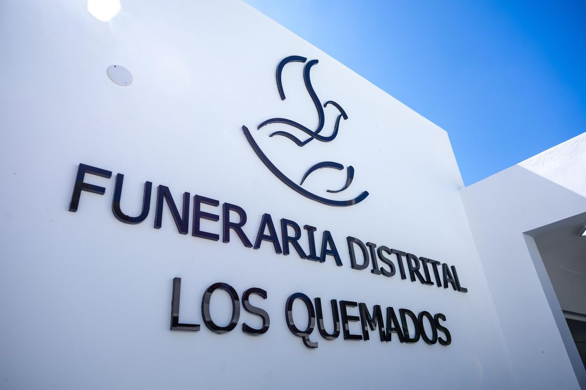 maprerd's tweet photo. Tras más de 15 años de espera, las familias de La Salvia–Los Quemados y Blanco en Monseñor Nouel ya cuentan con una funeraria digna.

Obra entregada por el ministro administrativo de la Presidencia, @andresbautg por disposición del presidente @LuisAbinader. https://t.co/uq6pVZDTqg