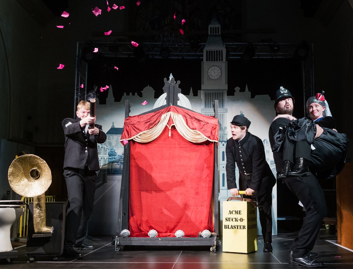 CamboTheatre's tweet photo. The Phantom Raspberry Blower of Old London Town
28 October
Tickets: https://t.co/ASGUR4DmUj
Written by Spike Milligan and Ronnie Barker
In Victorian England, a rotten, raspberry blower is claiming the lives of the upper-classes. https://t.co/VeqRSRKcgp