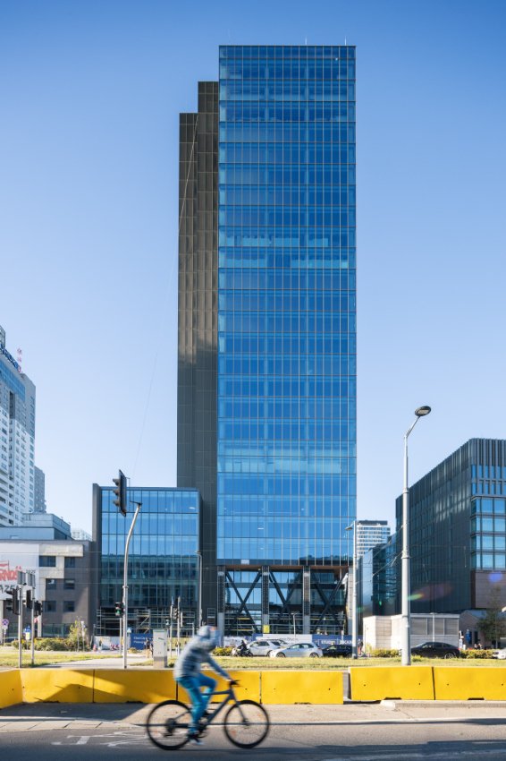 The_Arch_Tech's tweet photo. Skanska and HID bring Poland’s first fully digital-wallet access system to Warsaw...

https://t.co/zP1PZWmqjI

( @HIDGlobal )

#AccessControl #Digital #Offices #Buildings #Commercial #Security #Apps #Architects https://t.co/ut17jAJaRK