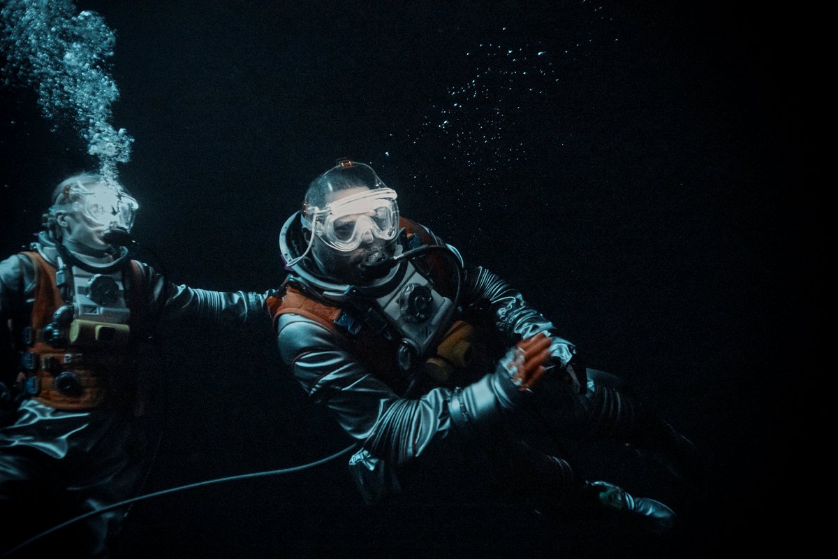 OurMovieGuide's tweet photo. Official Poster and first images for 'Above The Below'.

Starring Idris Elba, Caitlin FitzGerald, Hero Fiennes Tiffin. In theaters December 4. #AboveTheBelow https://t.co/SFwFvZO8r9