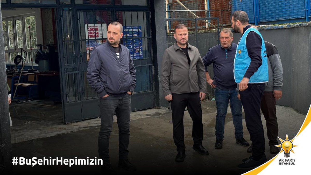 AKKadinSisli's tweet photo. İçişleri Bakanlığımız tüm birimleriyle İstanbul'un sokaklarında. Güvenlikten tahliyeye, yardımların ulaştırılmasından koordinasyona kadar devletin güçlü ve şefkatli eli her an omuzumuzda. 
#BuŞehirHepimizin https://t.co/iIG0FPKdTf