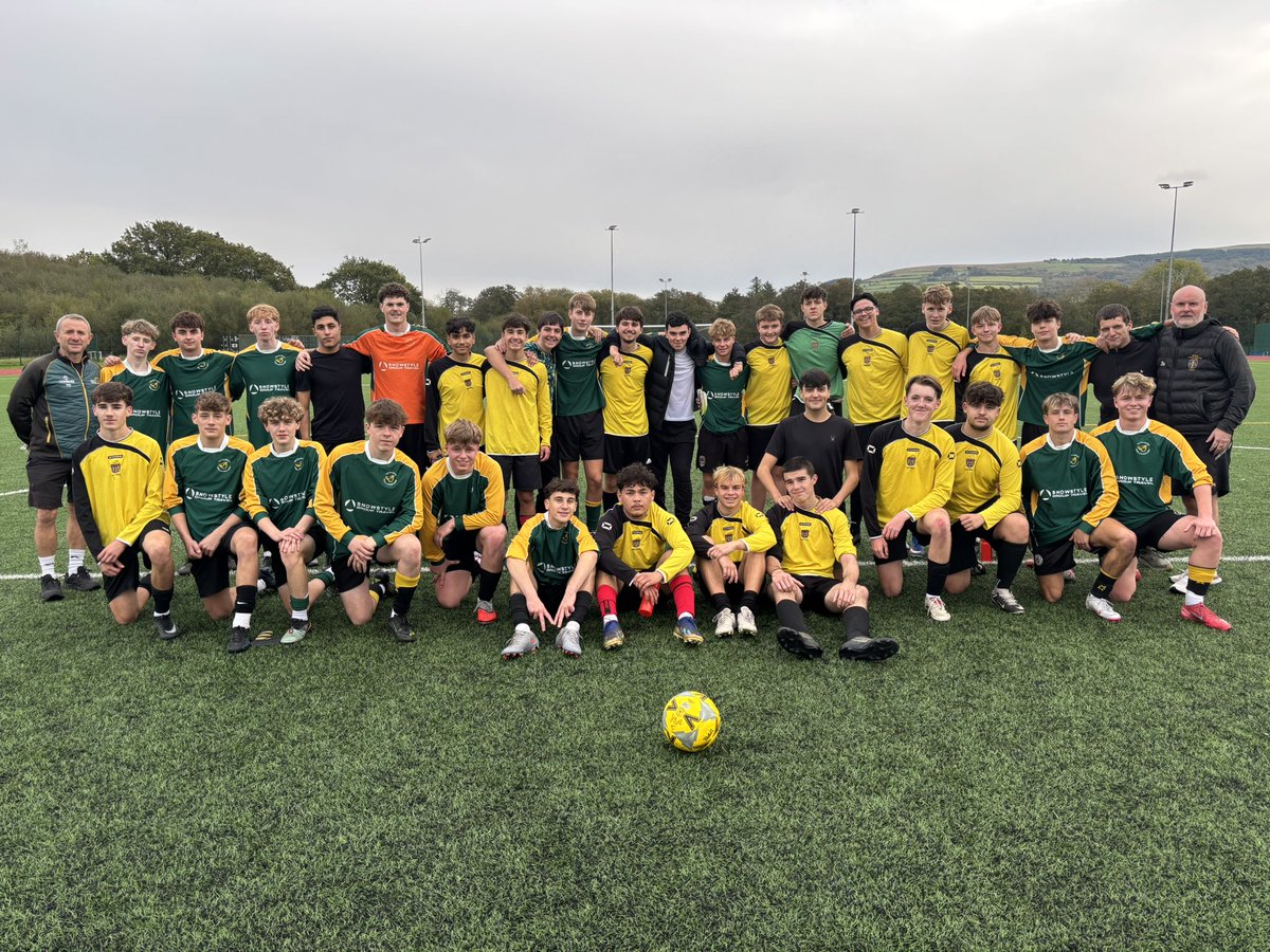 MCSactive's tweet photo. Massive thanks to Mr Davies and our friends @Dyffrynamanpe for a lovely 6th form Football game tonight. Some great skills from both teams with DA coming through in the end. Home fixture in 2027 @AllWalesSport @WelshSchoolsFA @MorristonComp https://t.co/rYWftx7SeD