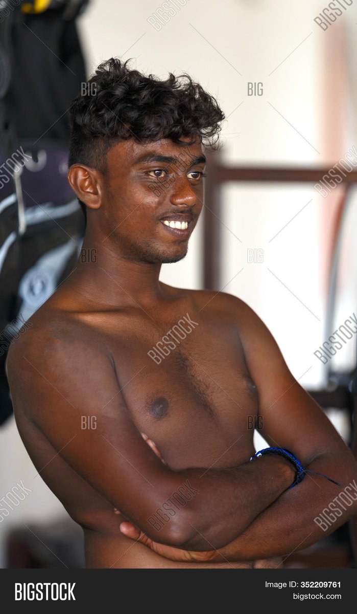 SadmanSaki65724's tweet photo. @Sage_Aryan @BakshyK @achillesgrief0 @kijana_ya_UON @0xTanvir_ETH Skintone of whitest indian, my poop is not even that black lmao 🤣 https://t.co/6AfkS7hmng