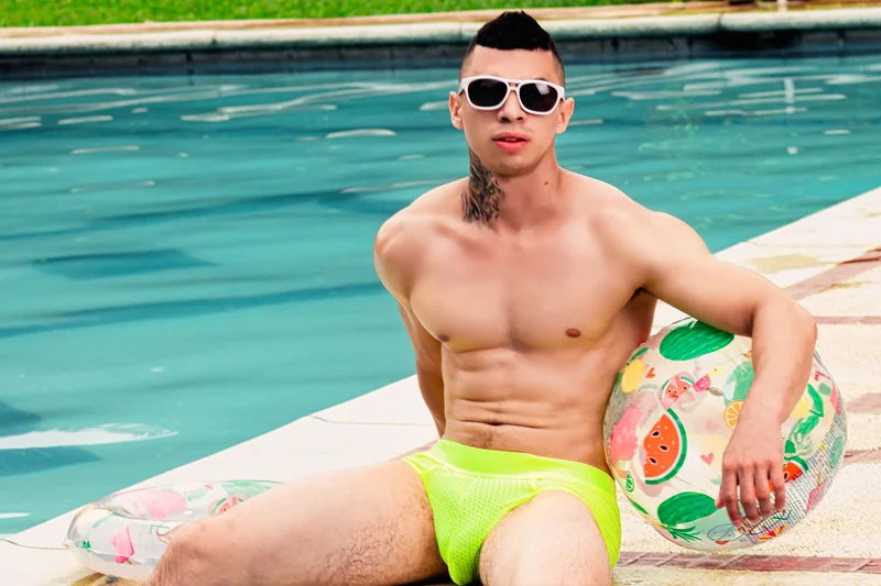 RealStreamen's tweet photo. Wanna play ball? 😏  💦  The water is fine!

Model: tristanwoods

#malemodel #handsome #stud #musclestud #muscles #latino https://t.co/JD4F4GNkAH