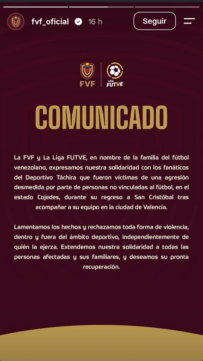 morfox's tweet photo. Cuanto tiempo pasara para que estos ineptos se retracten... O me dicen que dejaron de ser perritas de los rojos y ahora lo son de los gochos? 🤯 https://t.co/yfvZjuP5me