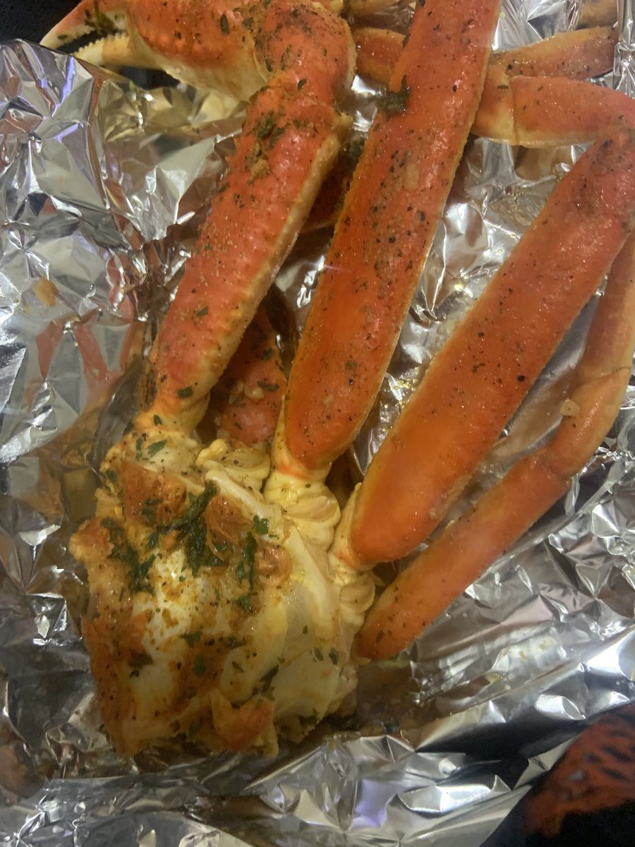 aintthatamitch's tweet photo. FOR THE WIN! 🦀 #FoodAddicted https://t.co/LvlU53bQTf