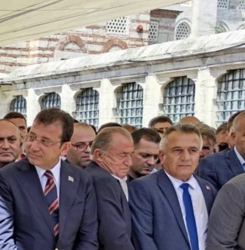 esmacce's tweet photo. @Ahmetkrbk0 minnet https://t.co/UC5pRkvoa2