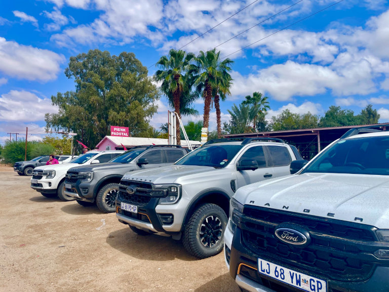 AutoTraderSA's tweet photo. The GWM P500 now has a 3.0-litre turbodiesel engine under the bonnet. At significantly less money, is it a better buy than the Hilux Legend and Ford Ranger Wildtrak? https://t.co/Maz8Uuiggu https://t.co/neFdb5mgCM