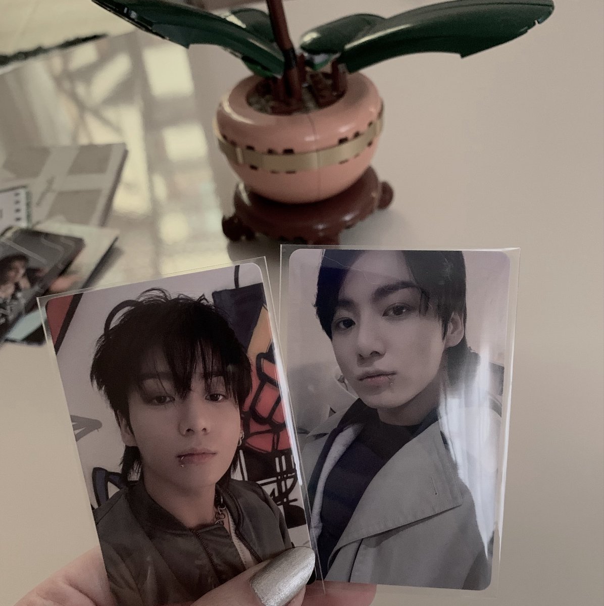 taekholic's tweet photo. — feedback positivo para @thvolic .ᐟ
não tivemos nenhum problema com a compra ou envio, chegou rápido tudo certinho e protegido. obg pelos bbs 😭🩶 https://t.co/yjYTHse5ti