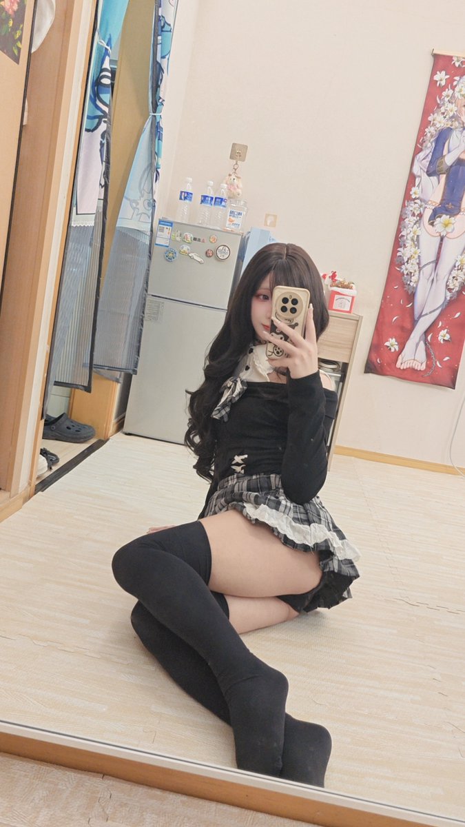 SSSSandymm's tweet photo. 大镜子好好拍呢~ https://t.co/t5uDI0mcbv