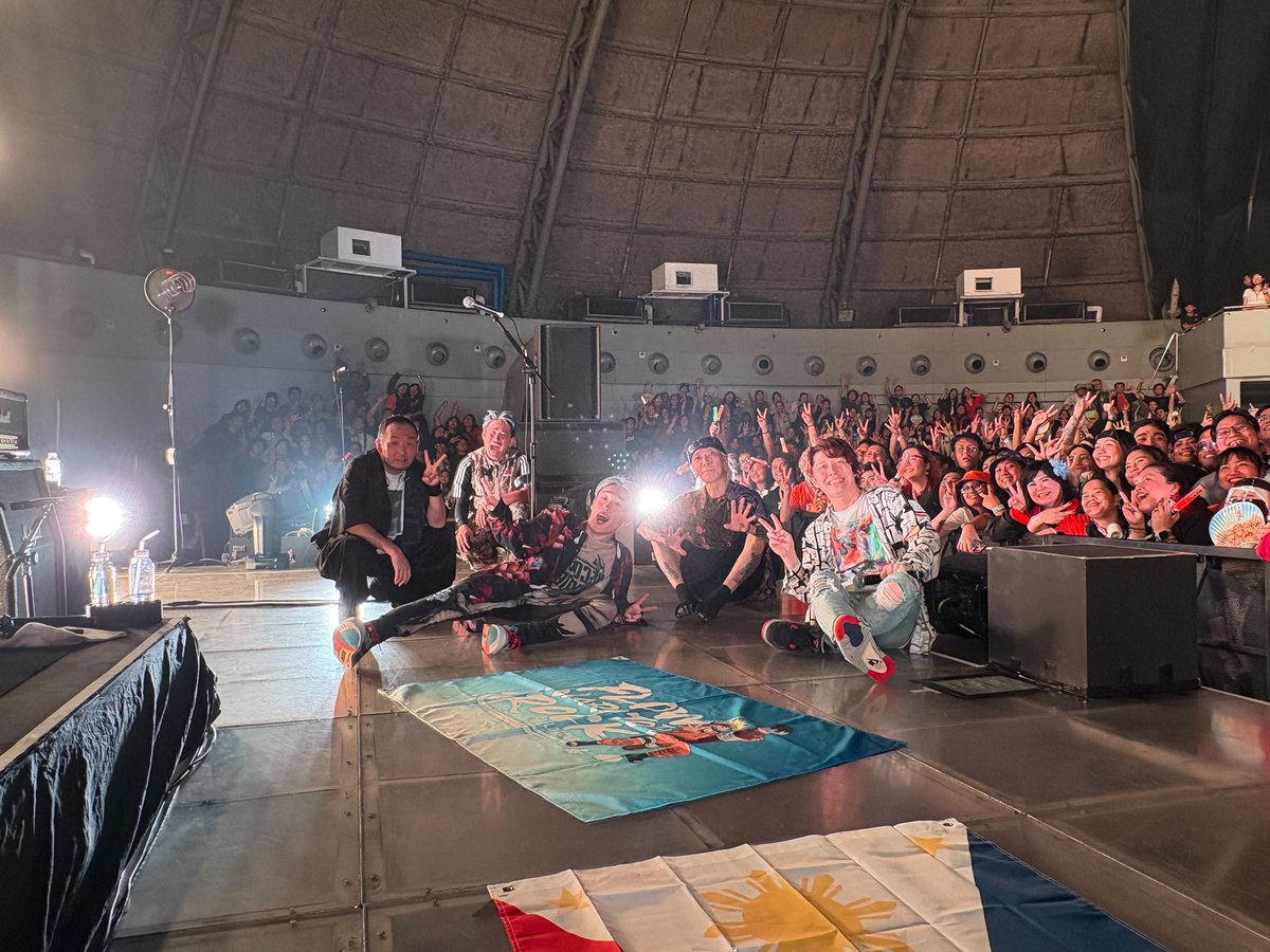 KEIGO_26vo's tweet photo. Manila, Philippines! Your energy and singing were absolutely incredible! 🇵🇭🔥

I’m so happy that we finally got to play our first-ever solo show in the Philippines!

Let’s definitely meet again! We love you all so much! 

Thank you, everyone!! 
#FLOWNARUTOTHEROCK https://t.co/geNN3QmriR