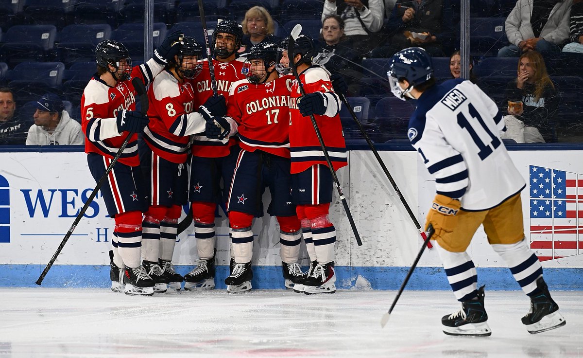 RMUMHockey's tweet photo. 3-0 Bobby Mo!👀 https://t.co/tLpSZOvY2S