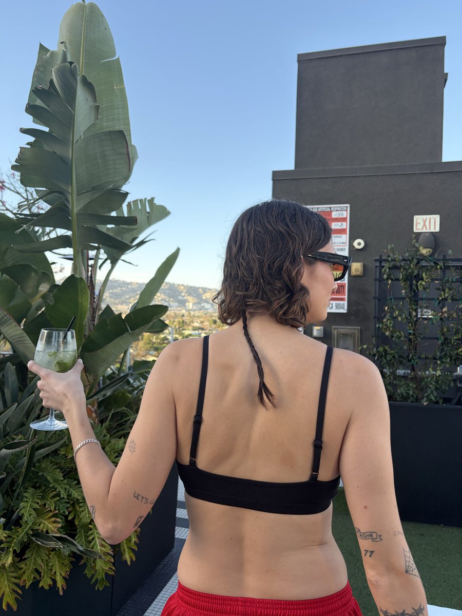 thebeaches tweet picture