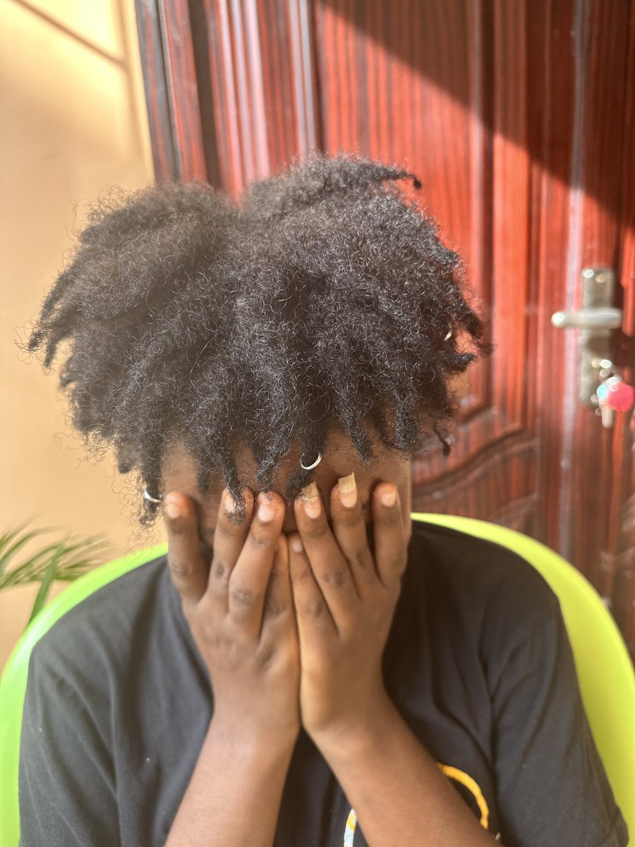 Girlondreadd's tweet photo. 3 year difference in my locs>> https://t.co/E1psypQsqG