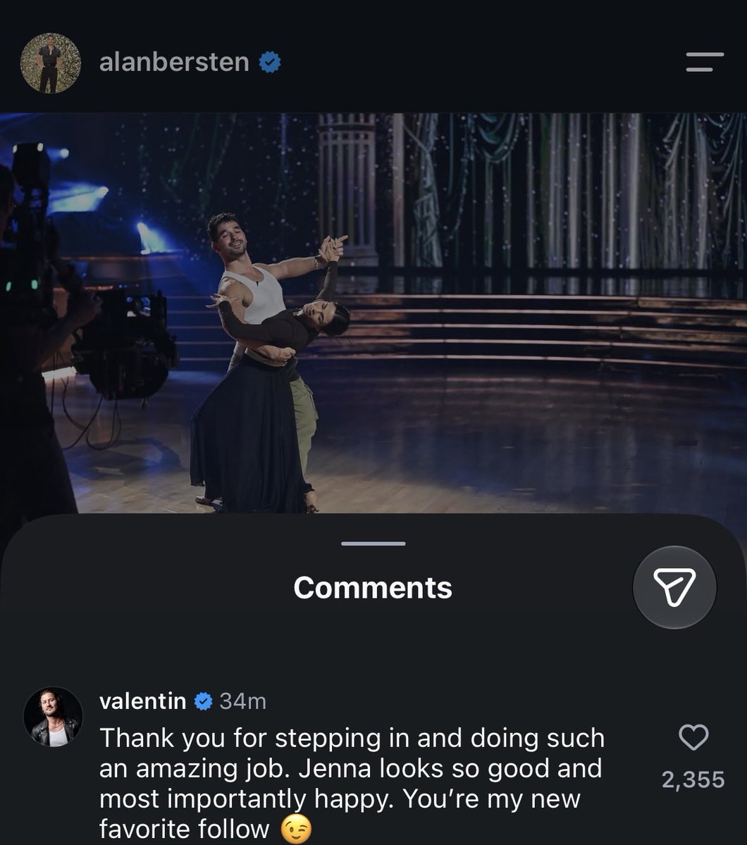 editskd03's tweet photo. this fake ass bitch 
#dwts https://t.co/nH9QoZLqO5