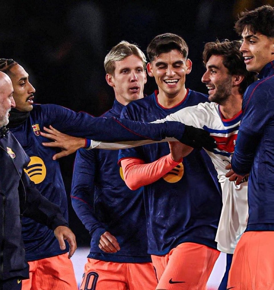 Sage_FCB's tweet photo. 🚨 Raphinha on pushing Ferran Torres after the final whistle against PSG:

🗣️ “I wasn’t there to make friends with anyone. We didn’t even speak properly before he decided to leave Barcelona, so I don’t know why he would come back and expect me to act like everything is normal between us.

When he came over to us, he had a smirk on his face. Maybe he thought it was funny, maybe he thought he had moved to a better team. I don’t know, but I wasn’t in the mood for that.

Pedri can joke with him, Lamine can joke with him. That’s their business. But don’t expect me to do the same, especially after the game we just played.

I’m still angry about our performance. We have a lot to improve, and I’m not going to stand there smiling and joking around when I’m disappointed with what happened on the pitch.

People can interpret it however they want, but I’m a competitor. I don’t take these games lightly, and when I’m frustrated, I’m not going to pretend I’m happy just because someone expects me to.”