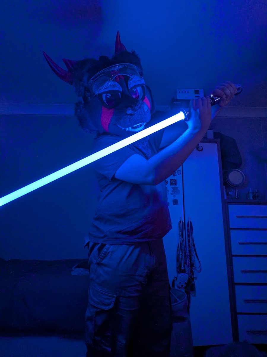 Daratomic_'s tweet photo. ⚡️❤️🍪

✂️ @fablebeastsuits https://t.co/0GmJCZ292j
