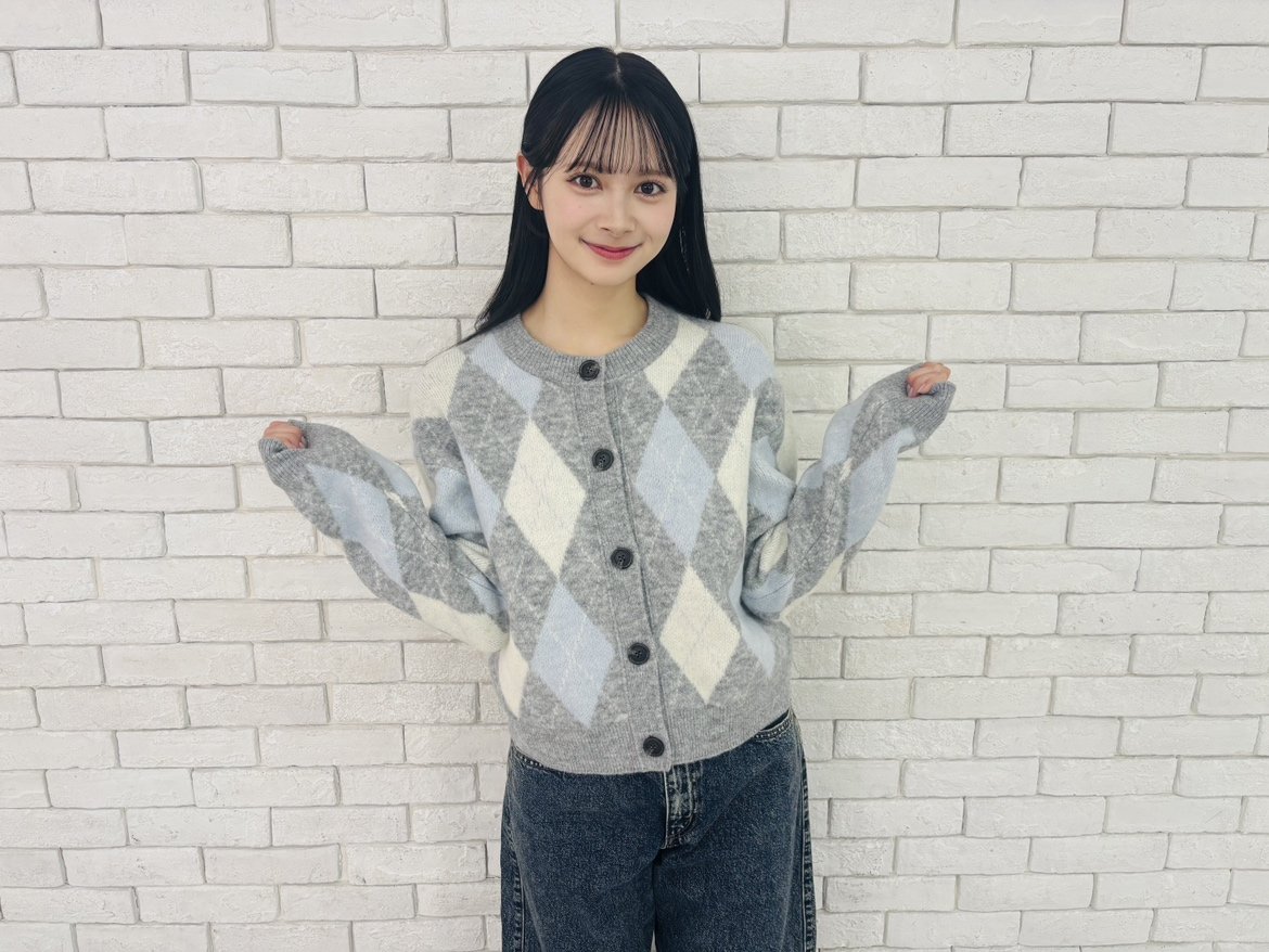 equalloveloveGO's tweet photo. 寝ても覚めても伊藤百花！
《君のことが好きだから》
朝早くからお疲れ様です😆🎵🎵
とても可愛かったです❕🍑🍑録画してたので編集編集(笑)🍑
#AKB48 
#伊藤百花 https://t.co/Hjz7X00F7k