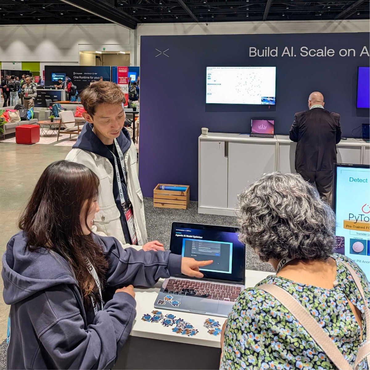 ArmSoftwareDev's tweet photo. Day 1 at @PyTorch Conference! 👀 
 
Live AI demos, technical sessions, poster passport challenge and plenty of developer conversations. 
 
📸 Here's a look at the action in San Jose! 
 
Come explore what we're showcasing on Arm at Booth P3. #PyTorchConf https://t.co/fd0kpavUae