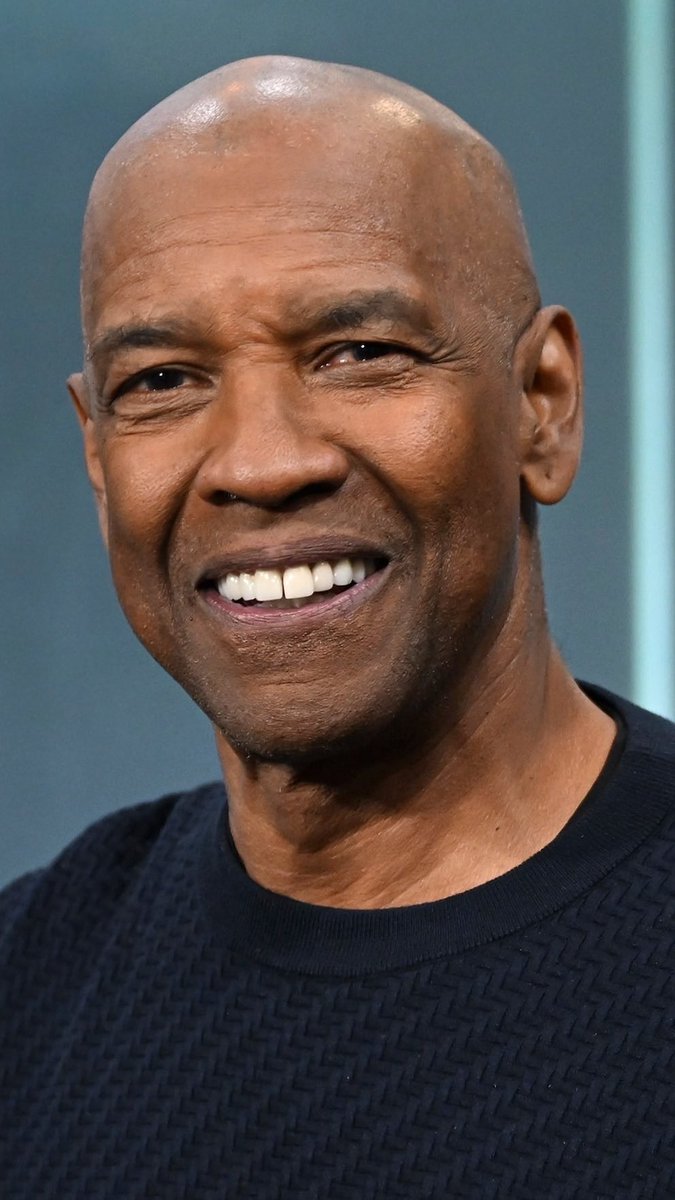 Feature_First's tweet photo. Denzel Washington is set to star in a new thriller directed by Christopher McQuarrie.

The film is set to release next October.

Source: @DEADLINE https://t.co/83TxuSu6TP