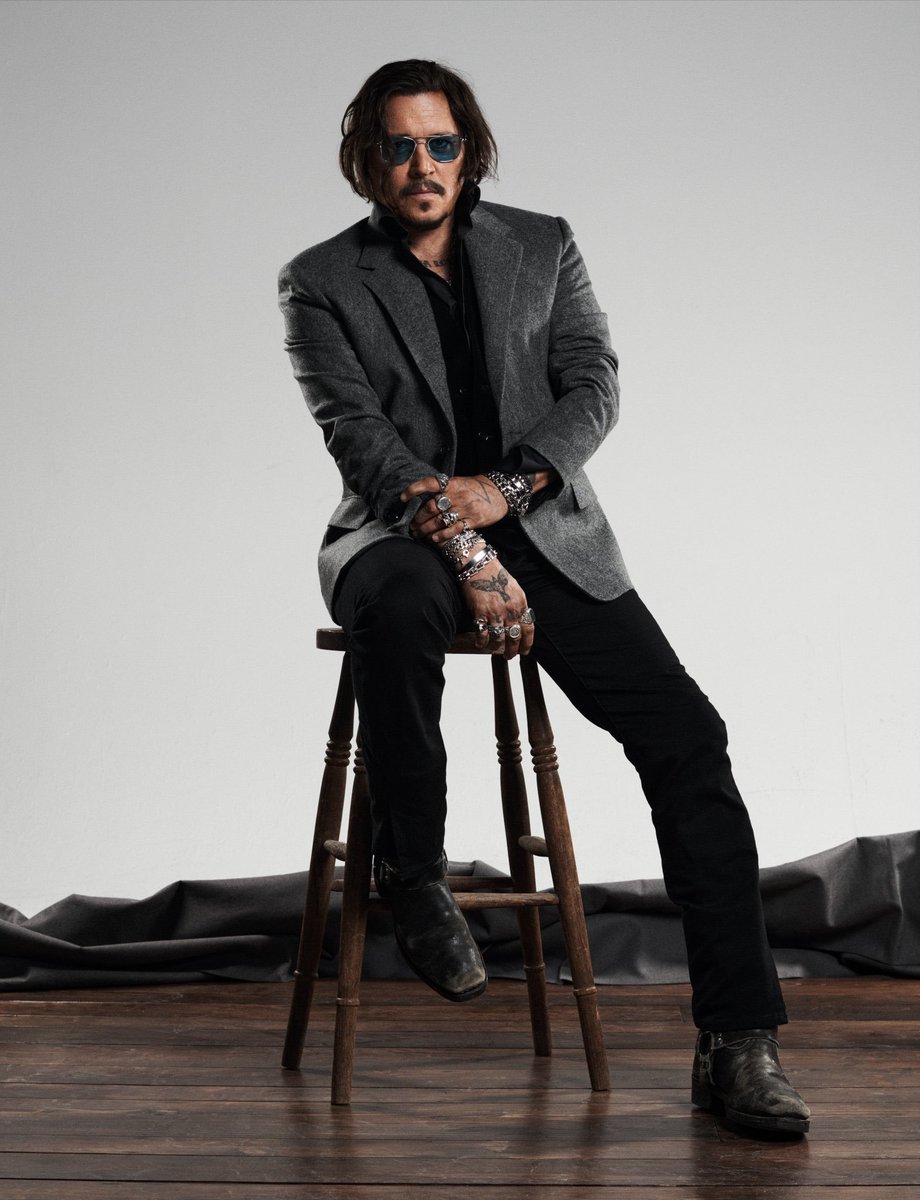johnnydepp83036's tweet photo. Say Hi to me 👋🫂 https://t.co/KcJQDcHVua