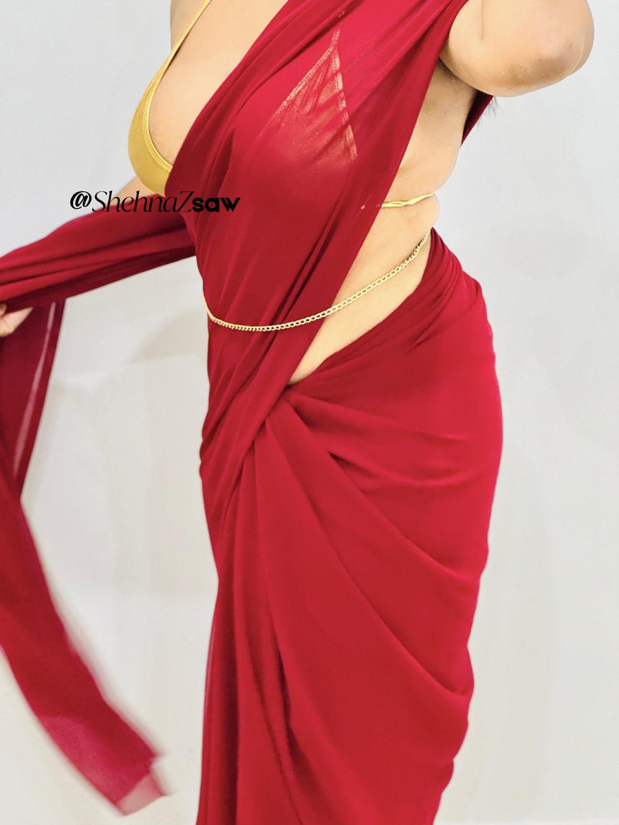 ShahnazSaw's tweet photo. A graceful tease that speaks without words Leaving a little mystery in every curve 😏✨

🇹‌🇪‌🇱‌🇪‌🇬‌🇷‌🇦‌🇲‌ 🆔- https://t.co/f4bmqt8EFv
𝐓𝐆 𝐆𝐫𝐨𝐮𝐩👉 https://t.co/POf5eBIYXn
𝐓𝐆 𝐂𝐡𝐚𝐧𝐧𝐞𝐥👉 https://t.co/RlhPgSDTsd 
🅦🅷🅰🆃🆂🅰🅿🅟💌- https://t.co/x5TYXpvtKw

Verified By ✅
@genuinemodels3 @VCS_Provider  @henry_luth10576 @BoyLusty81662 @Can_i_kiss_you_ @IshitaCam @real_and_cam @TGCP_VCG @Cucky_A @DemonHntrX @Arjun3234 @DhruvSh09320845 @Cshunter006 @Dog1Slow @KiranR45011183 @Gacc17cgvp #ShehnaZsaw @kamaveriyan23 @hotverifey @badboyloove @sizzling_divas_ @Cam_star_promo @rtsubbi 

#ShehnaZsaw #DesiAllure #SareeGlam