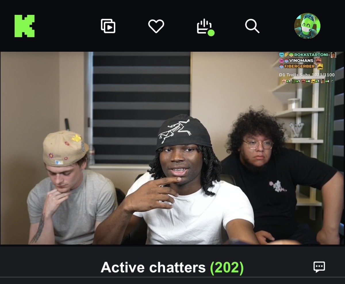 Stvo_33's tweet photo. @Nolimitzor_X @kaneljoseph @NickWhiteReal 🤣😂🍟🤡 https://t.co/WvJwgpzxpo
