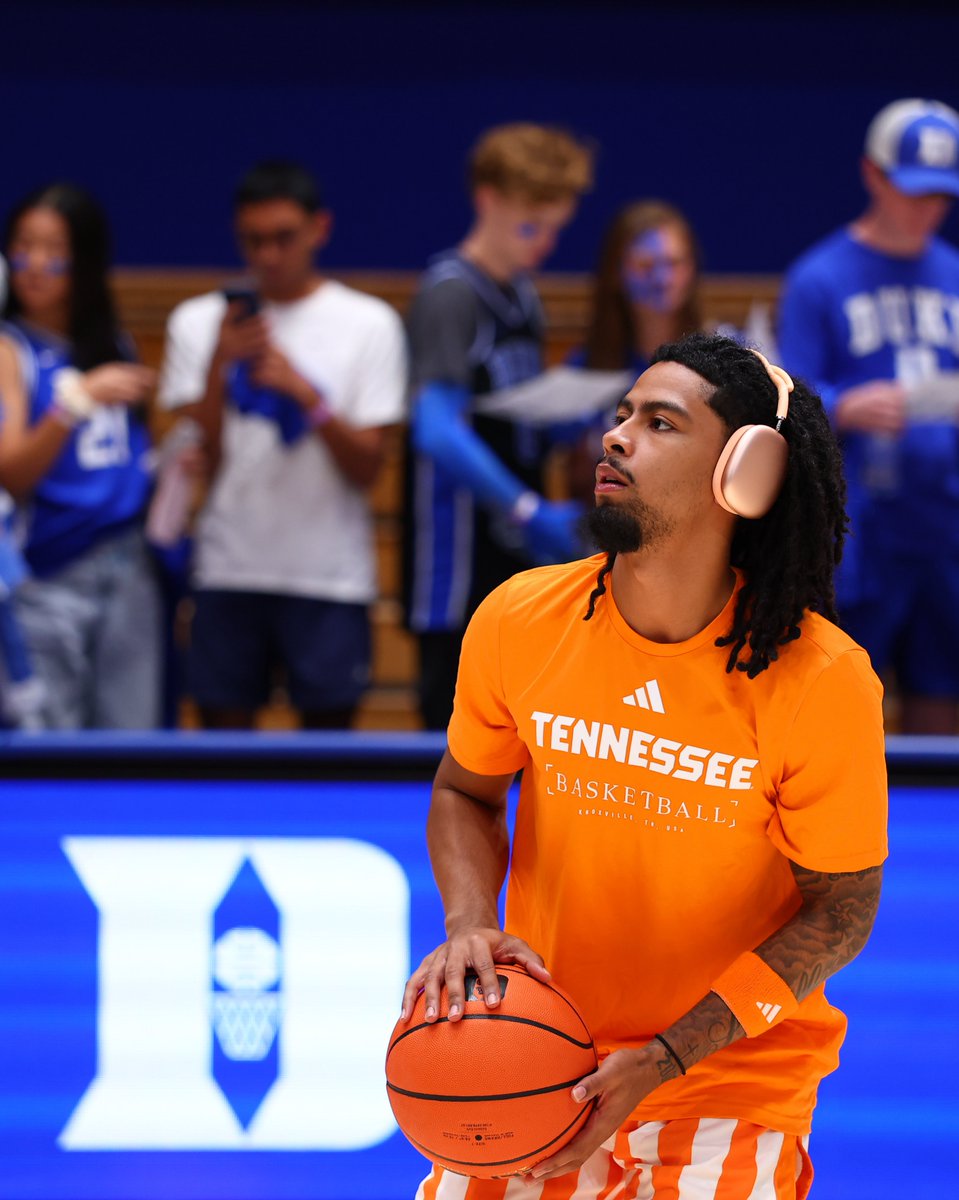 Vol_Hoops's tweet photo. pregame views https://t.co/swo7wJtkp3