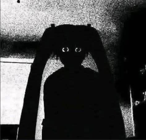 miku_daily39's tweet photo. Oh uh.. h hi ther- https://t.co/3AmJGUi4Cv