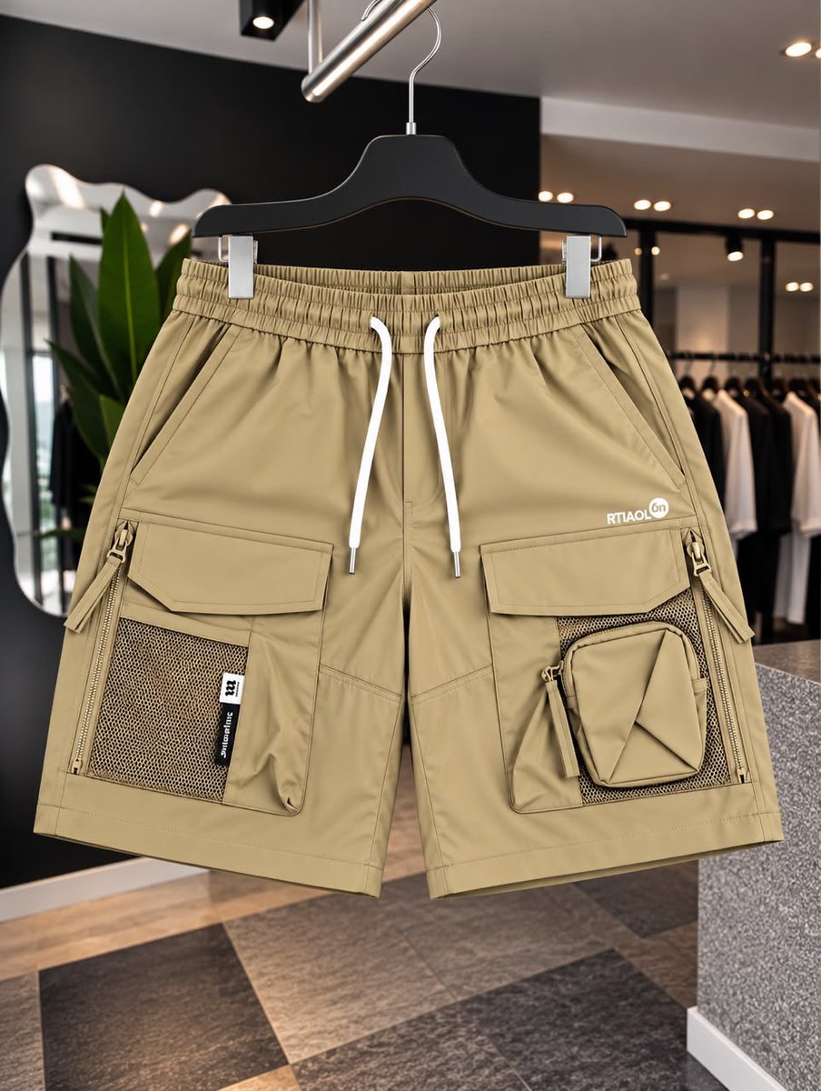 Sharp__haus's tweet photo. Shorts 🩳 
#fashion #shorts #menswear https://t.co/uDD1LYd77c