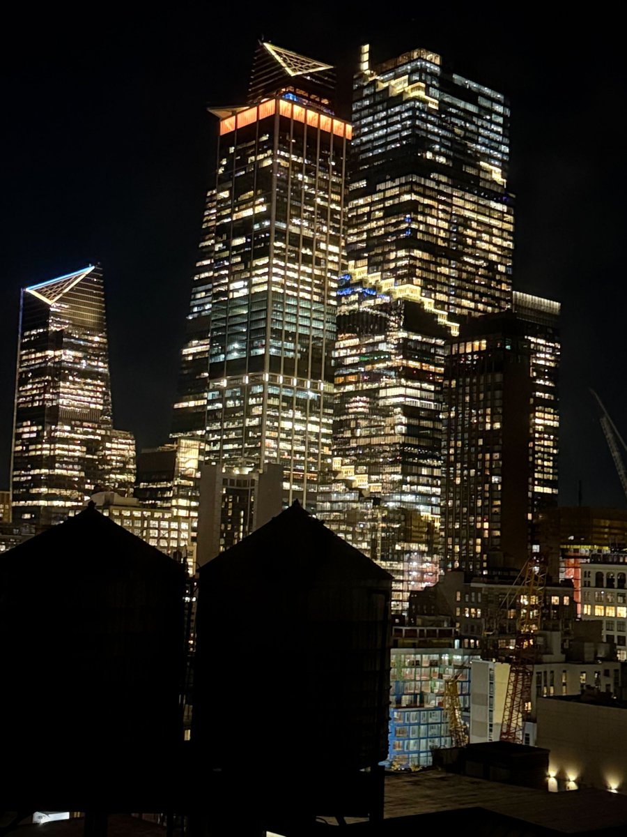 Red5Pro's tweet photo. Today was a very successful SVG TranSPORT in NYC. Tomorrow we are heading to NAB Show at the Javits Center!  See you there. https://t.co/z3j8Rpb6um