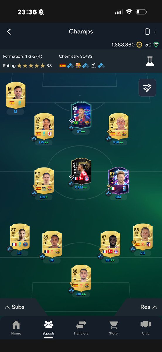 Willscowing11's tweet photo. @BrandoL1ve_ What would you do with the coins or just keep for now and wait? https://t.co/XXdqJTVjR3