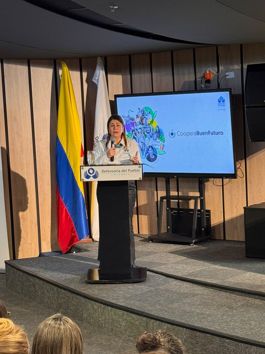 SecGobCundi's tweet photo. Participamos en el lanzamiento de #CooperaBuenFuturo, estrategia de cooperación internacional de la Defensoría del Pueblo. El encuentro reunió a embajadas, agencias, organizaciones y aliados para impulsar acciones conjuntas en defensa de los derechos humanos en los territorios. https://t.co/M8B75bagZA