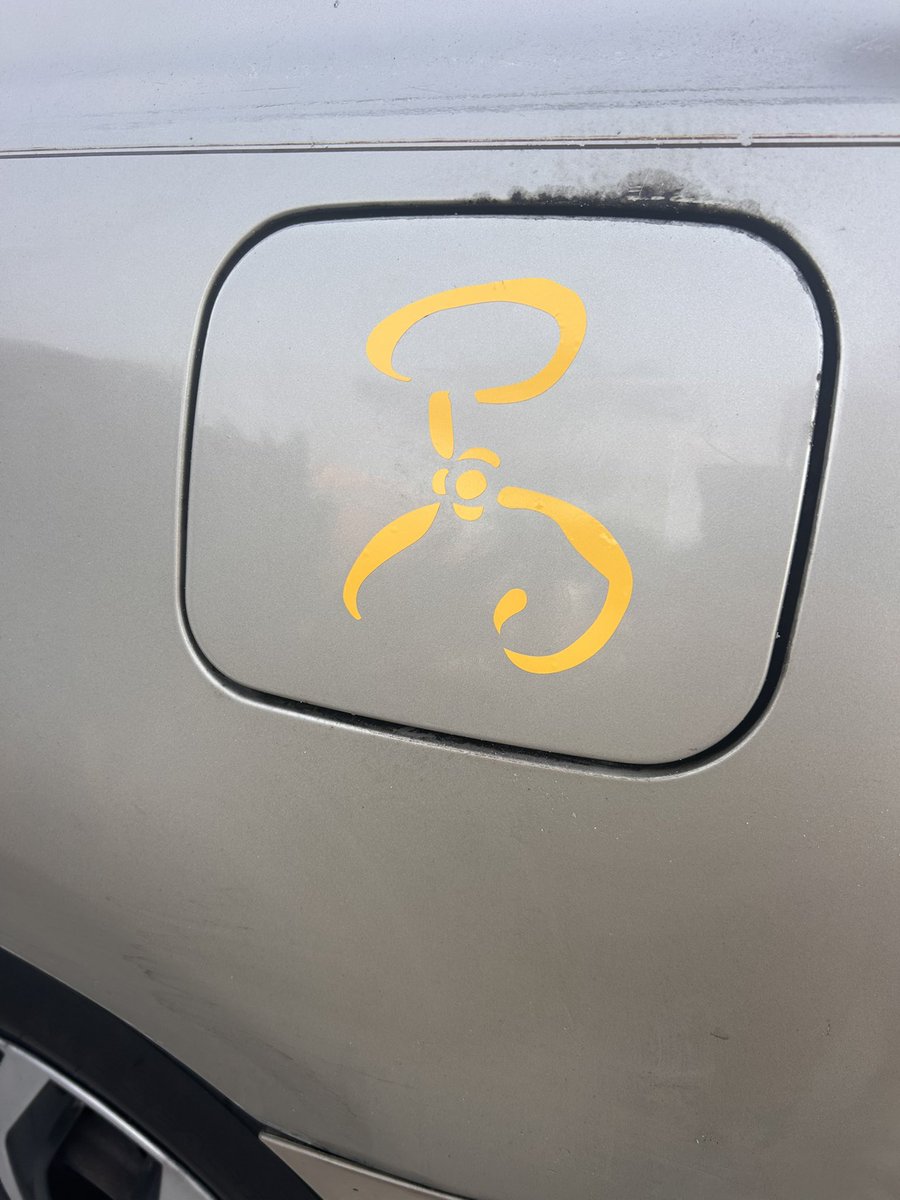 qprjarthur's tweet photo. my car now has a yellow sign cutie mark https://t.co/okKiOnDyye