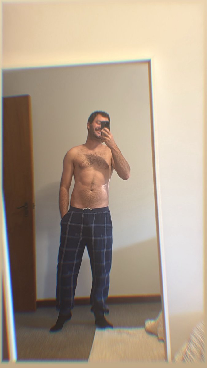 BornMini's tweet photo. Happy hump day 🤪 https://t.co/6Qzsolquvb