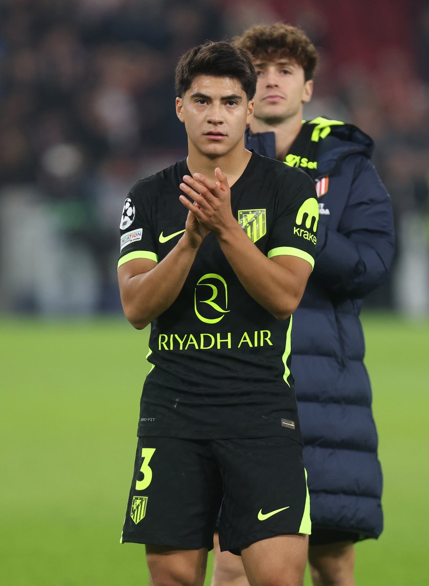Atleti's tweet photo. Obed Vargas debutó en la Champions League 💫

¡Enhorabuena! 🇲🇽👏 https://t.co/HG6nX6yeHa