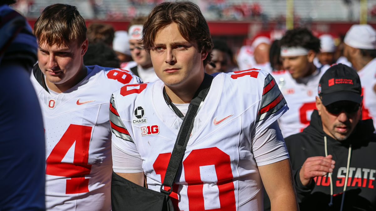 SpencerHolbrook's tweet photo. Julian Sayin will be out ‘indefinitely’ for Ohio State. A plan is being put in place for the regular season — and the postseason — if Sayin can’t return. 

READ MORE: https://t.co/ySNbUQ5T2I https://t.co/Ann0zwzOhv